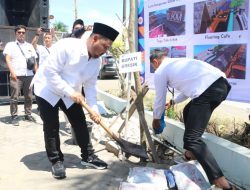 Dukung Program Gresik Lestari Nawa Karsa Gresik, PWI Tanam 250 Pohon Tabebuya Di Titik Nol Gresik-Lamongan