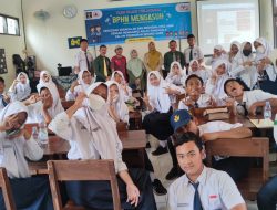 BPHN MENGASUH, Melalui YLBH Fajar Trilaksana lakukan Penyuluhan Hukum di SMPN 22 Gresik