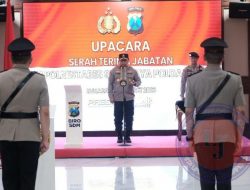 Kapolda Jatim Pimpin Sertijab Kapolrestabes Surabaya