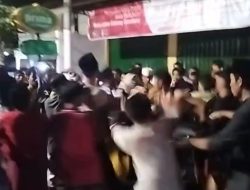 Dipicu Saling Ejek, Pertunjukan Atraksi Ul-Daul di Sampang Berbuah Ricuh