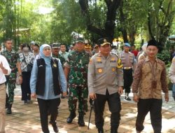 Polda Jatim Bersama Forkopimda Tinjau Lokasi Wisata KBS Pastikan Pengunjung Aman dan Nyaman