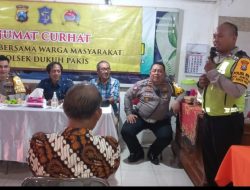 Kapolsek Dukuh Pakis Beri Solusi Unek Unek Warga Dan Perkenalkan Polisi RW