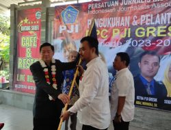 Ketua Umum Persatuan Jurnalis Indonesia (PJI) Lantik Pengurus DPC PJI Kabupaten Gresik