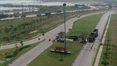 Java Integrated Industrial and Port Estate (JIIPE) sebagai Kawasan Ekonomi Khusus (KEK) Gresik