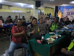 GIAT KAPOLSEK SUKOMANUNGGAL DI ACARA SEDEKAH BUMI DI SIMO GUNUNG BARAT SURABAYA