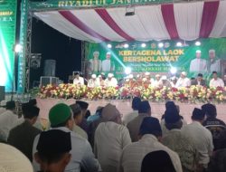 Rayakan HUT Kemerdekaan RI ke -78, Kertagena-Laok Pamekasan Bersholawat
