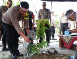 Sukseskan Program Kapolri, Polresta Malang Kota Sebar Ribuan Bibit Pohon di 5 Kecamatan