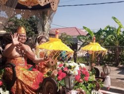 Camat Balongpanggang Hadiri Karnaval Banjaragung