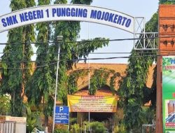 Diduga Ada Mark Up Jumlah Penerima BOS Reguler di SMKN 1 Pungging Mojokerto 