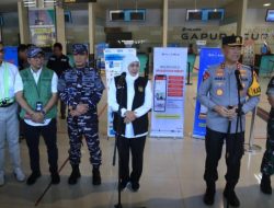 Gubernur Jatim Bersama Forkopimda Cek Pelabuhan Tanjung Perak, Pastikan Moda Transportasi Nataru Berjalan Lancar