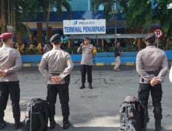 Menjelang Pemilu 2024, Polres Gresik Kirim Puluhan Personil Pengamanan ke Pulau Bawean