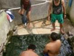 MENGORAK PERUT BUMI BAWEAN