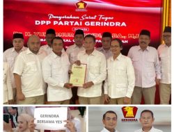 Yuhronur Efendi “YES” Resmi Terima Surat Tugas dari Partai Gerindra Jadi Bacalon Bupati Lamongan