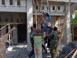 Seorang Kuli Bangunan Meregang Nyawa Akibat Tersengat Listrik Saat Bekerja di Desa Banjarejo