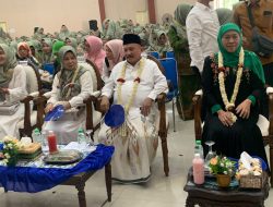 Khofifah Indar Parawansa, Bupati Karna Suswandi,Ketua Muslimat NU Situbondo Hj Khoirani dan PWNU Jatim Hadiri Pelantikan PR dan PAR Muslimat NU