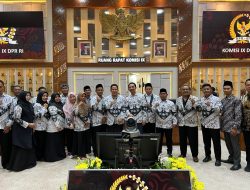 PB PGRI PIMPINAN DR. DRS, H. TEGUH SUMARNO SAH DI MATA HUKUM NKRI DG NOMOR SK AHU KEMENKUMHAM RI 0001.568.AH.01.08.AH 2023     PB