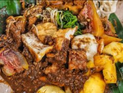 Surga Kuliner Khas Jawa Timur: Dari Rawon hingga Rujak Cingur