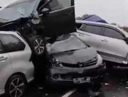 Tol Purbaleunyi Telan Korban,Kecelakaan Beruntun Libatkan Banyak Mobil