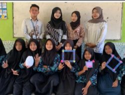 Pemanfaatan Sampah Plastik di SMPN 2 Kwanyar Menjadi Produk Kerajinan oleh Tim Asmen Universitas Trunojoyo Madura