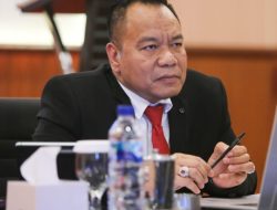 Ketua Komisi A DPRD SurabayaYona Bagus Widyatmoko Khawatirkan Peredaran Mihol Semakin Tidak Terkontrol