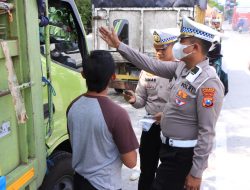 Truk ODOL Dihentikan! Satlantas Polres Madiun Gelar Razia di Dumpil