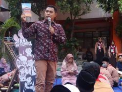 Kepsek SMPN 1 Gresik Launching Fitur SIGEMBULL, Gerakan Anti-Bullying dan Ciptakan Lingkungan Sekolah Aman dan Ramah Anak