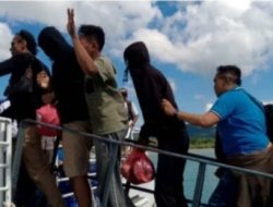 Tiga Tersangka Pengguna Narkotika Jenis Sabu-sabu di Bawean Diserahkan ke Polres Gresik