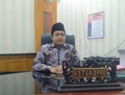 Puluhan Wartawan dan LSM Tagih Janji Kampanye Ketua DPRD di Pilkada Sampang 