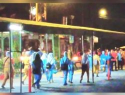 Gegara Dirumahkan, Buruh Pabrik Mie Sedap Gresik Tuntut Kepastian Haknya