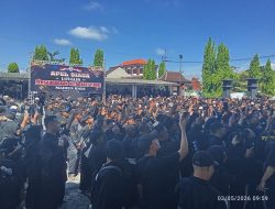 Pertegas Legalitas Organisasi, Ribuan Warga PSHT Pusat Madiun Deklarasikan Kesetiaan Satu Komando