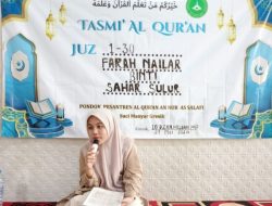 Barakallah, Farah Naila Rahmatika Sukses Tasmi’ Al-Qur’an 30 Juz di Ponpes An-Nur Assalafi Gresik
