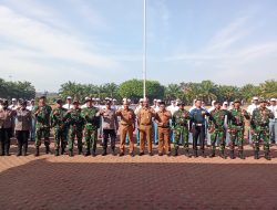Bakesbangpol Kabupaten Madiun Serahkan 76 Calon Paskibraka ke Tim Pelatih untuk Digembleng