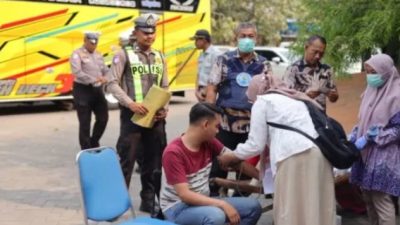 Rampcheck Bus Pariwisata di Gresik, Lima Bus Laik Jalan, 10 Sopir Negatif Narkoba